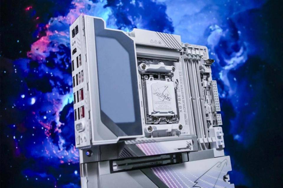 X3D系列主板免费提升游戏性能开元棋牌高端主板“模范生”技嘉(图15) X3D系列主板免费提升游戏性能开元棋牌高端主板“模范生”技嘉(图15)